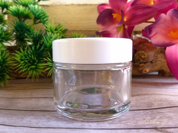 skleněná dóza s bílým víčkem, 50 ml
