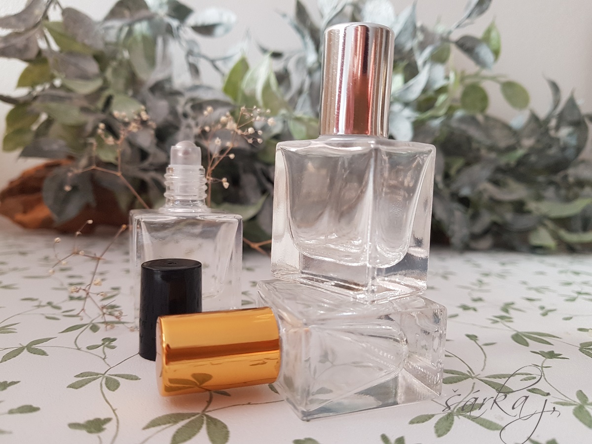 designový hranatý roll-on