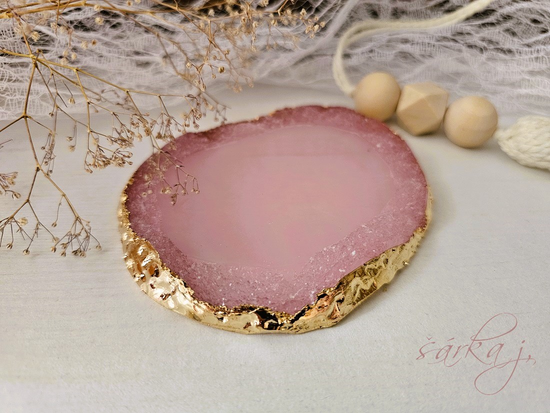 imitace achátového plátku s krystalizací