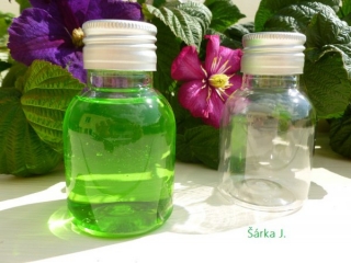 lahvička se stříbrným - hliníkovým uzávěrem, 60 ml
