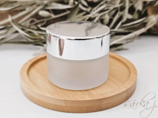dóza s frost efektem a stříbrným víčkem, 15 ml