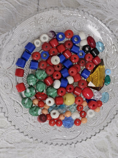 100 kusů korálků Vintage sklo