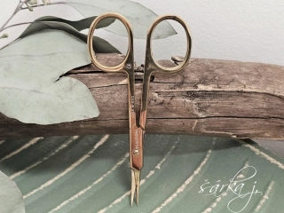 profesionální nůžky na nehty