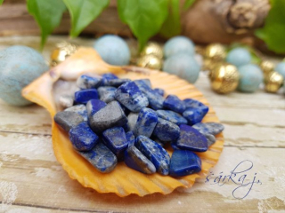lapis lazuli - drobné kamínky